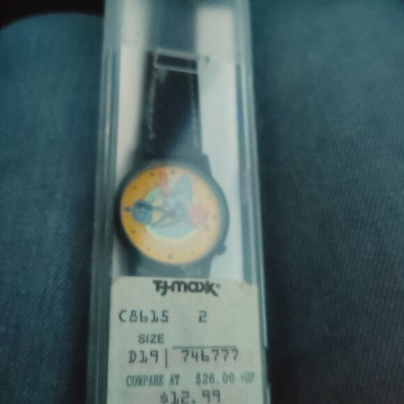 Vintage LA GEAR (swatch) Style Wristwatch With Face Protector Made In Hong Kong - Picture 8 of 9